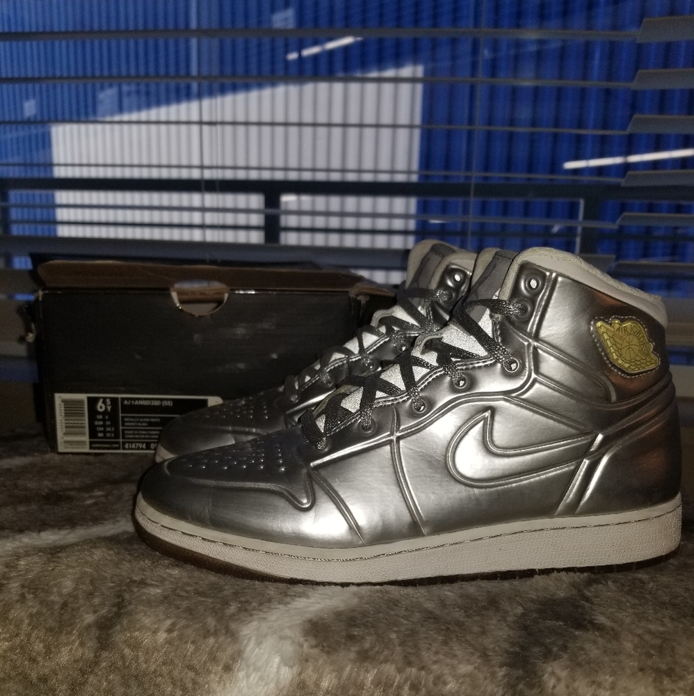 Youth JORDAN RETRO 1 ANODIZED- Metallic Silver